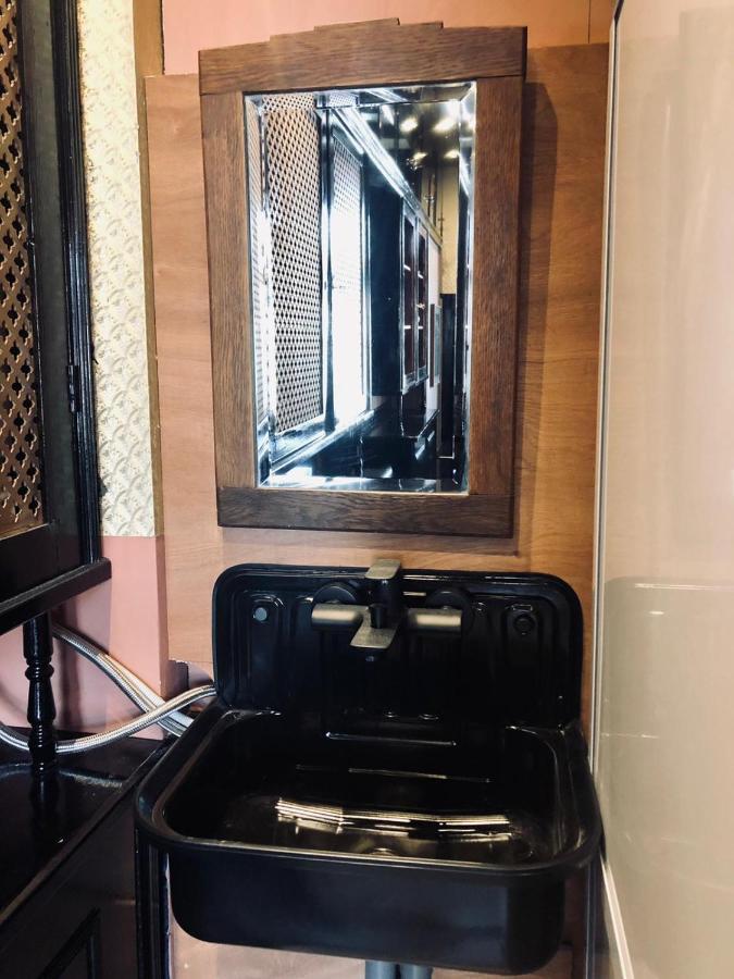 فندق Slapen Bij Cafe De Concurrent فليسينْخين المظهر الخارجي الصورة