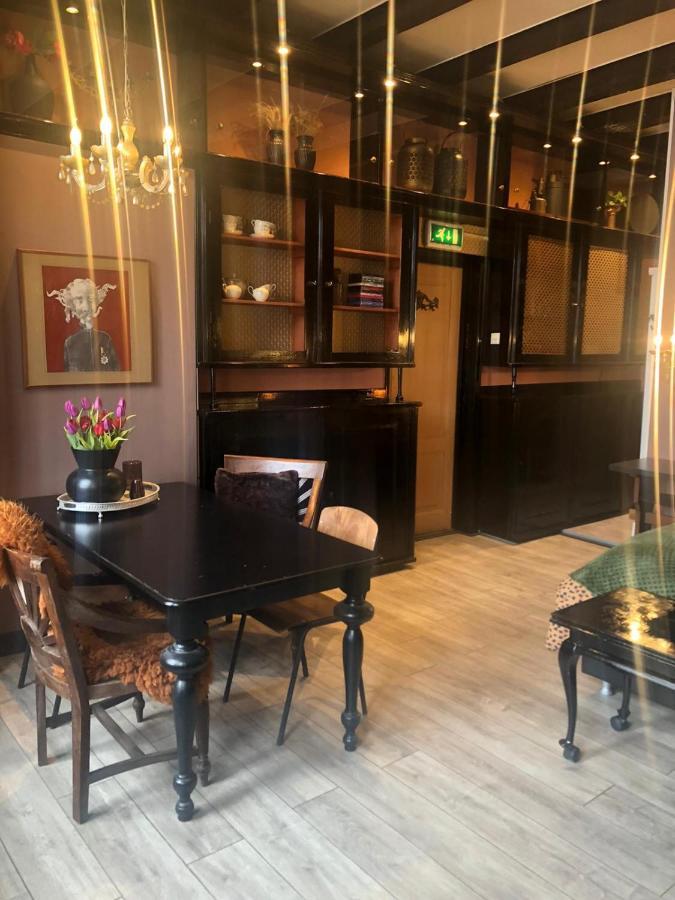 فندق Slapen Bij Cafe De Concurrent فليسينْخين المظهر الخارجي الصورة