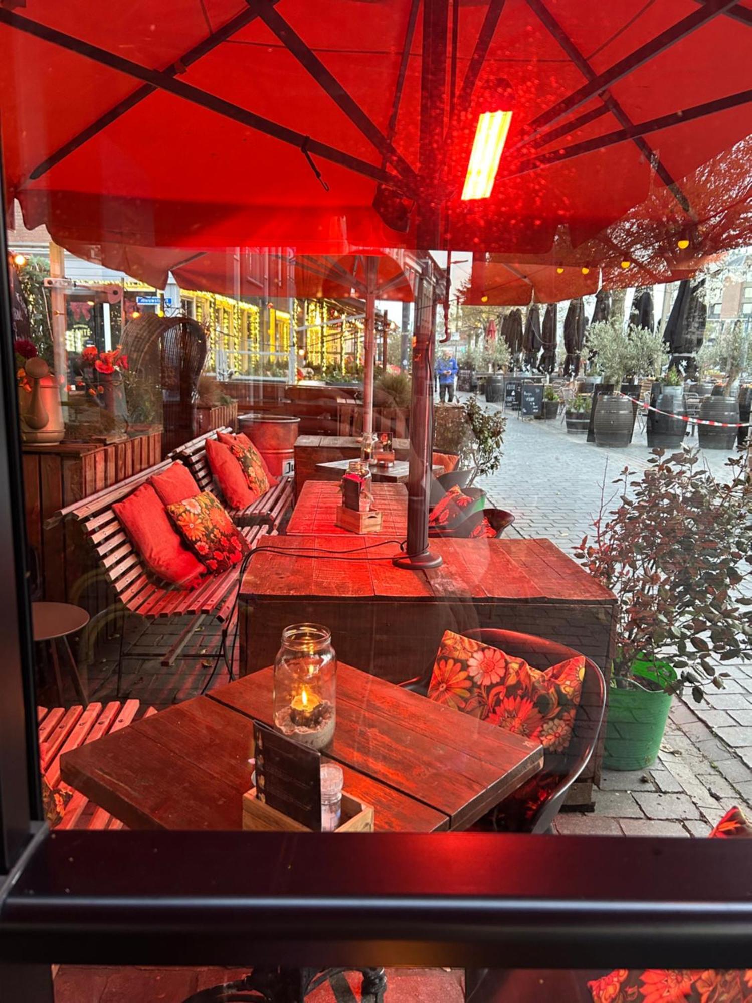 فندق Slapen Bij Cafe De Concurrent فليسينْخين المظهر الخارجي الصورة